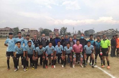 Real Kashmir lifts Shafi Memorial Knockout Football Tournament