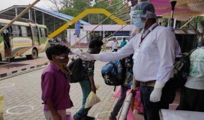 Groups clash over containment zone, four injured, ten detained in Puri