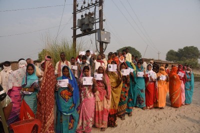 Bihar Assembly polls witness 52 per cent voters' turnout in second phase