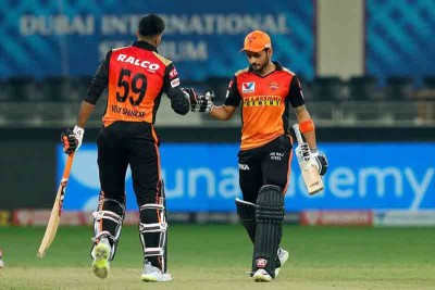 IPL: Pandey, Shankar guide SRH to 8-wicket win over RR