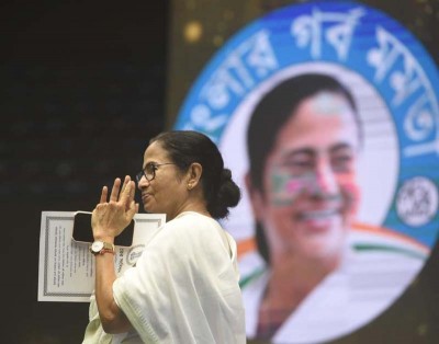 Mamata Banerjee to address Oxford Union debate today
