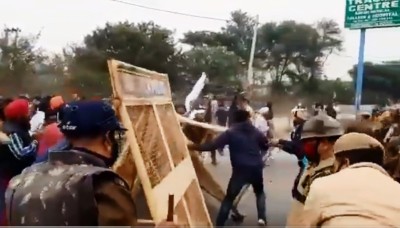 Farm laws protest: More than 50,000 farmers to stand at Delhi border tonight