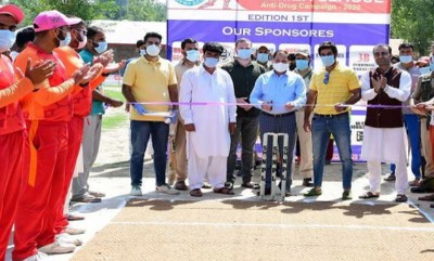 Jammu and Kashmir: Deputy Commissioner Ganderbal inaugurates cricket tournament