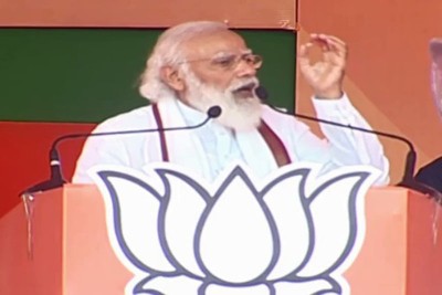 Bihar poll campaign: PM Modi calls Tejashwi 'Yuvraj of Jungleraj', flags NDA govt initiatives