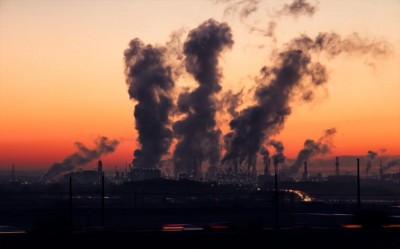 Breathing dirty air increases risk of obesity: Study  