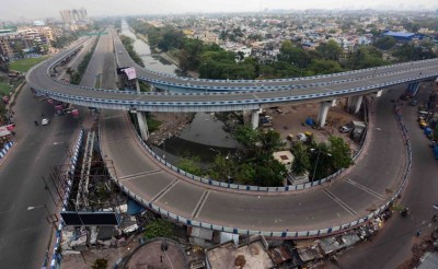 India witnesses 2nd day of lockdown, COVID-19 cases rise to 697, death mounts to 16