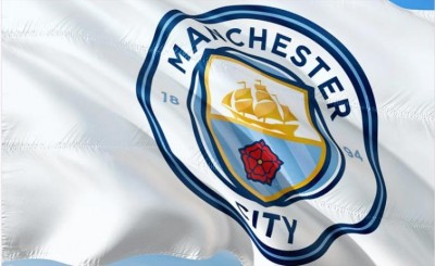 Manchester City sign Peruvian teenager Aguilar