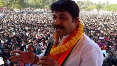 Manoj Tiwari offers to quit after BJP's polls debacle in DelhiÂ 