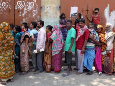 Govt hits back at Oppositions' taunt on using excess rice for sanitiser manufacturing