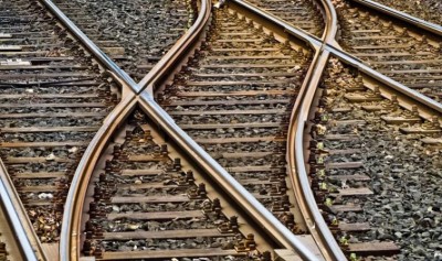 Odisha:  Eight coaches of Lokmanya Tilak Express  derail, 20 hurt