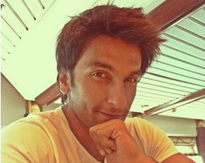 Dil Dhadakne Do: Ranveer Singh shares throwback selfie to mark fifth anniversaryÂ Â 