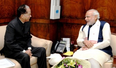 BJPâ€™s popularity is shrinking and it will be defeated in Delhi too : Tarun Gogoi