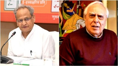 Ashok Gehlot slams Kapil Sibal for 'hurting sentiments of Congress' after Bihar debacle