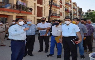 Jammu and Kashmir: Div Com discusses post lockdown measures for revival of business, tourism sector