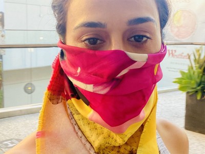 Preity Zinta is enjoying LA sunshine, shares gorgeous image on social media platform 