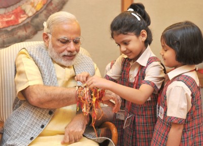 PM Narendra Modi, President Ram Nath Kovind wish nation on Rakhi 