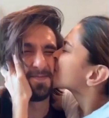 Do you know Ranveer Singh has 'Worldâ€™s Most Squishable Face'? Deepika reveals