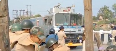 BJYM workers, police clash in West Bengal's Siliguri during Uttar Kanya march