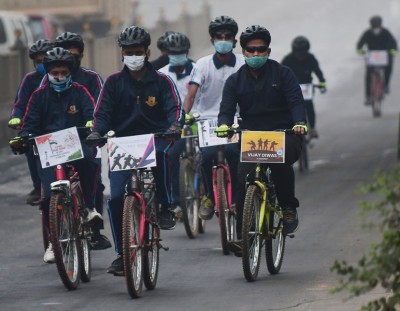 NCC Cadets cycling on occasion of Vijay Diwas