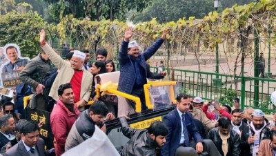 Arvind Kejriwal holds roadshow ahead of his nomination filing in Delhi 