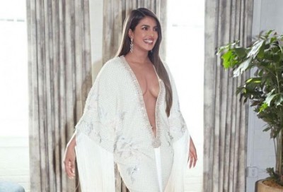 Priyanka Chopra Jonas goes bold at Grammys 2020, catches limelight of the night