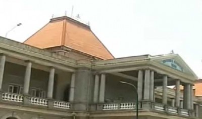 Karnataka: COVID-19 patient jumps off Victoria Hospital building