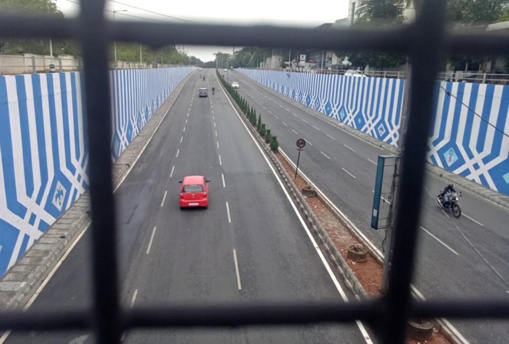 Heavy rains lashed Bengaluru in early morning