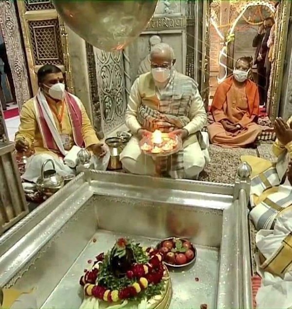 PM Modi witnesses sound and light show Dav Deepwali function in Varanasi