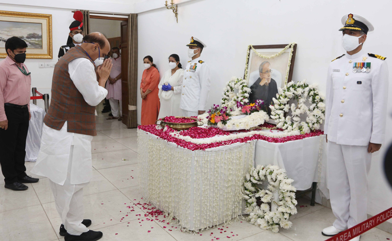 PM Narendra Modi pays tribute to Pranab Mukherjee