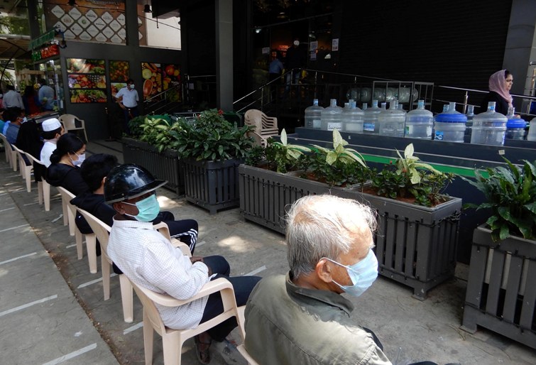 India under lockdown to combat Covid-19: Day Two