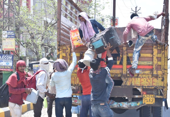 Stranded migrant workers return homes in special trains
