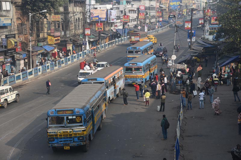 Kolkata witnesses bandh called by trade unions