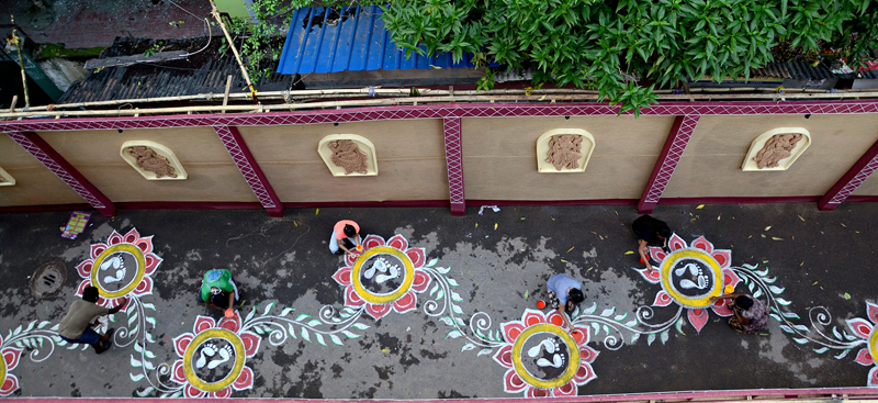 Kolkata gears up for Durga Puja in the time of corona