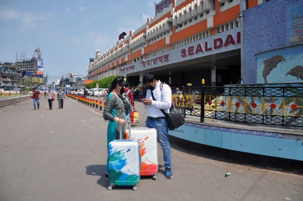 IndiaFightsCoronavirus: Kolkata observes Janata Curfew 