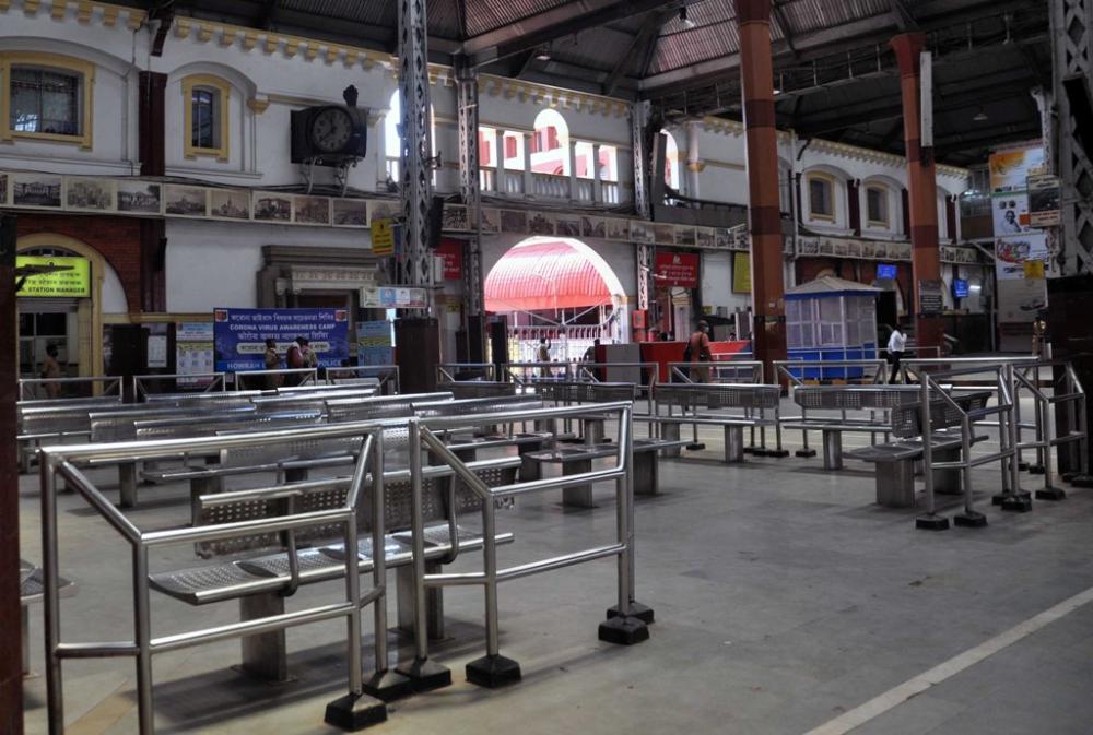 IndiaFightsCoronavirus: Kolkata observes Janata Curfew 