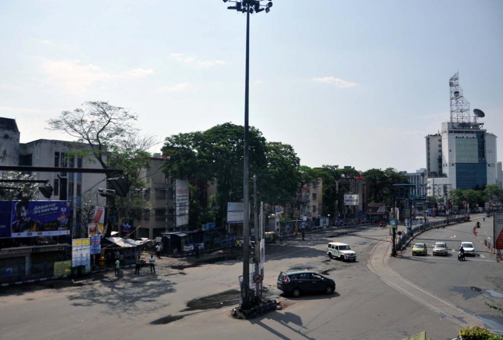 IndiaFightsCoronavirus: Kolkata observes Janata Curfew 