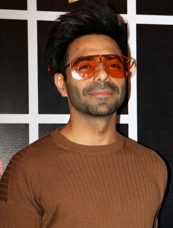 Bollywood actors attend screening of Mansi Jain's short film Nawab