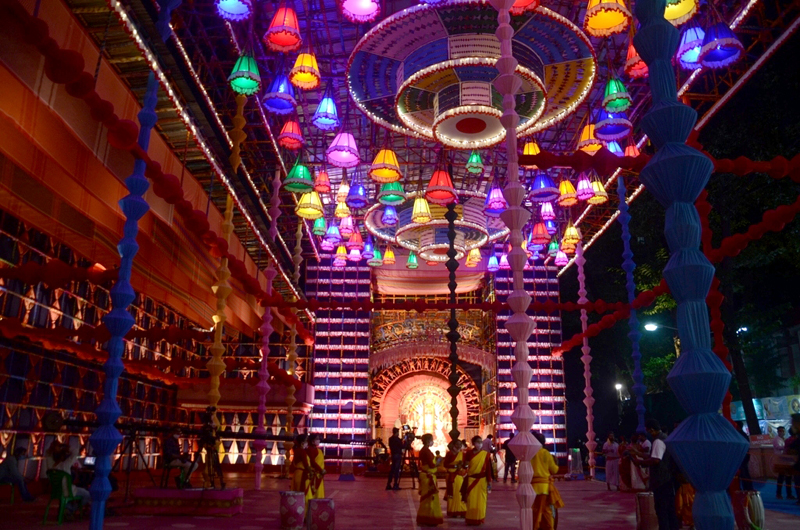Glimpses of the last day of Durga Puja in Kolkata