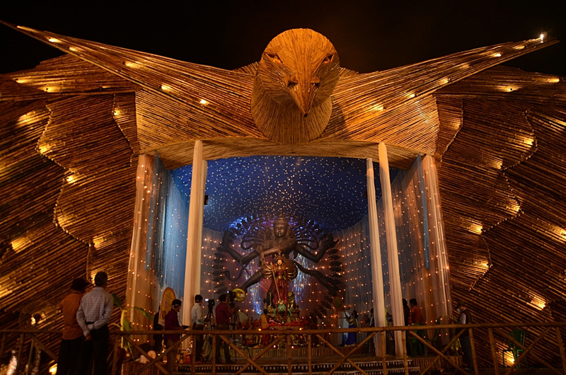 Glimpses of the last day of Durga Puja in Kolkata