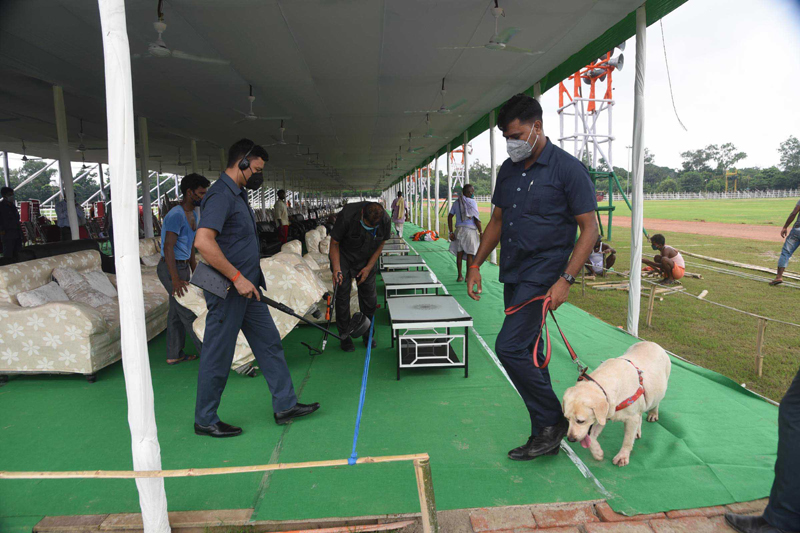 I-Day eve: Security personnel checking the Gandhi Maidan