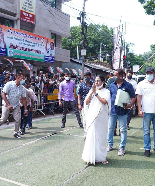 West Bengal CM Mamata Banerjee files nomination from Bhabanipur
