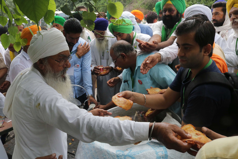Farmers attending Farmers Sansad at Jantar Mantar