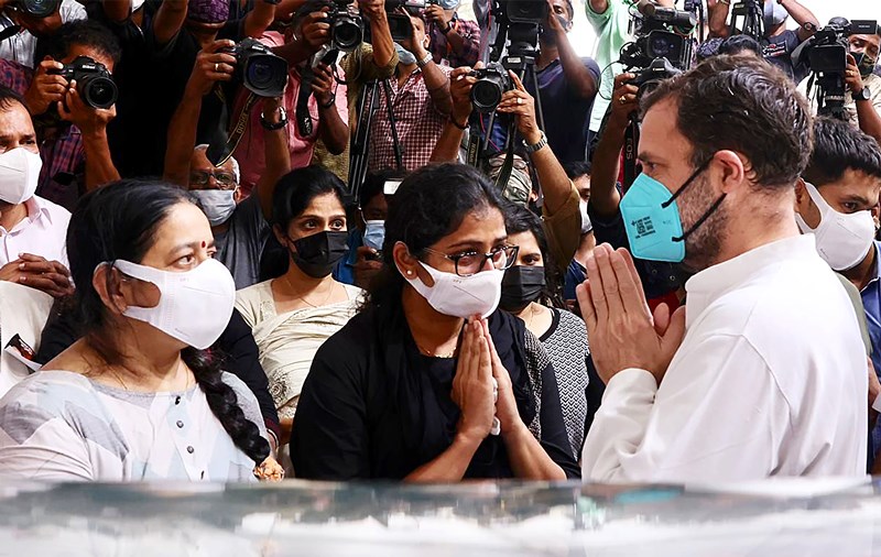 Rahul Gandhi pays tribute to late party leader PT Thomas