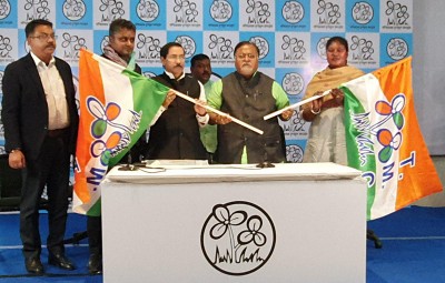 Tribal leader Jyoti Tirkey, 2 others join Trinamool Congress 