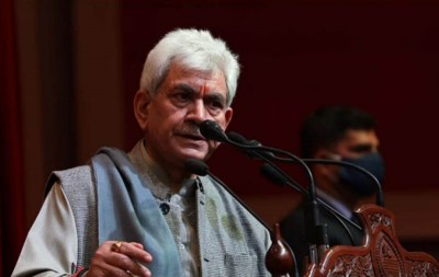 Govt creating sustainable employment for artisans: Jammu and Kashmir LG Sinha