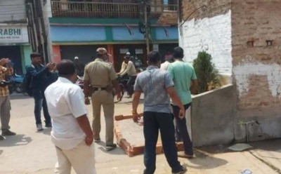 West Bengal: 7-year-old dies, another injured as crude bomb blasts in East Burdwan 