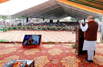 Aim higher to achieve dreams: Amit Shah to Kashmir's youth