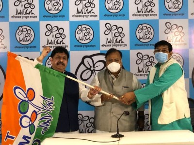 'Cannot work in BJP' : Seeraj Khan after rejoining TMC