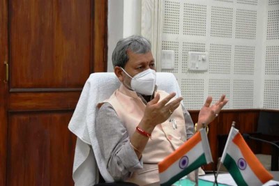 Uttarakhand CM Tirath Singh Rawat hands over resignation letter to BJP chief