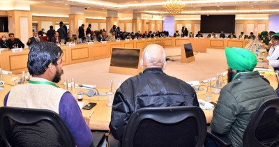 Ninth round of govt-farmers talk underway amid deadlock over farm laws